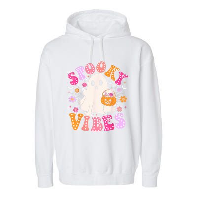 Spooky Vibes Ghost Retro Groovy Halloween Women Garment-Dyed Fleece Hoodie