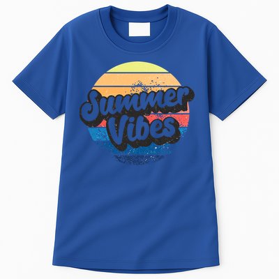 Summer Vibes Retro Distressed Fun Vacay Beach Lake Quote Gift Tall T-Shirt