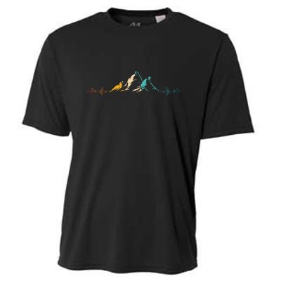 Ski Vintage Skier Heartbeat Mountains Retro Skiing ECG Gifts Cooling Performance Crew T-Shirt