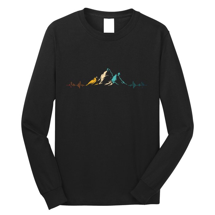 Ski Vintage Skier Heartbeat Mountains Retro Skiing ECG Gifts Long Sleeve Shirt