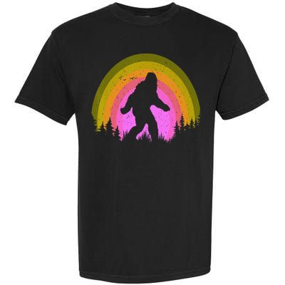 Sasquatch Vintage Sunset Bigfoot Retro Distressed 60sFunny Gift Garment-Dyed Heavyweight T-Shirt