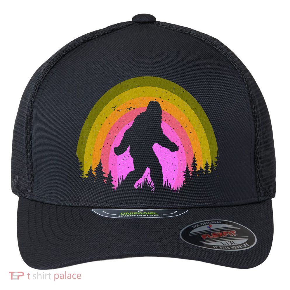 Sasquatch Vintage Sunset Bigfoot Retro Distressed 60sFunny Gift Flexfit Unipanel Trucker Cap