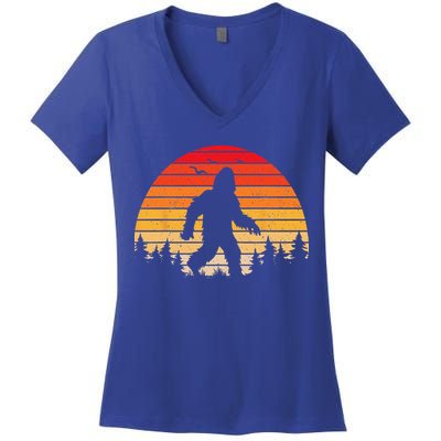 Sasquatch Vintage Sunset Bigfoot Retro Distressed 60sFunny Love Women's V-Neck T-Shirt