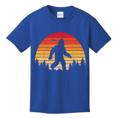 Sasquatch Vintage Sunset Bigfoot Retro Distressed 60sFunny Love Kids T-Shirt