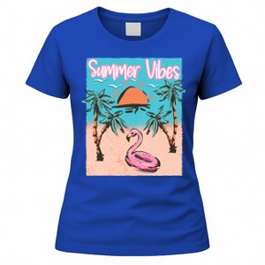 Summer Vibes Vacay Beach Flamingo Vacation Gift Women's T-Shirt