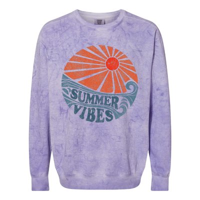 Summer Vibes Vintage Retro 70S Beach Vacation Colorblast Crewneck Sweatshirt