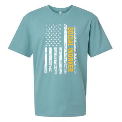 Social Worker American Flag Social Worker Gift Sueded Cloud Jersey T-Shirt