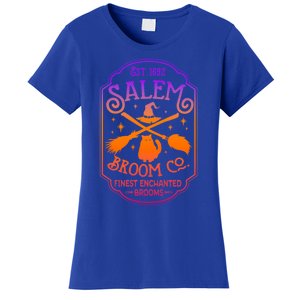 Salem Witch Broom Company Est 1692 Halloween Salem Cat Broom Great Gift Women's T-Shirt