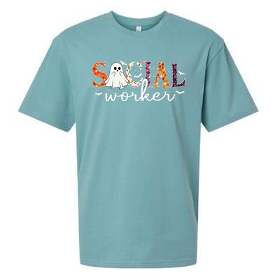 Social Worker Halloween Retro Ghost Halloween Social Worker Sueded Cloud Jersey T-Shirt