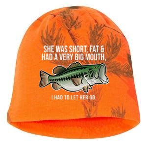 She Was Short Fat And Had A Big Mouth Bass Funny Fishing Kati - Camo Knit Beanie