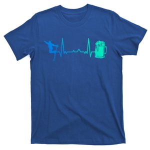 Skiing Winter Sports Heartbeat Ekg Skier Ski Skiing Gift T-Shirt