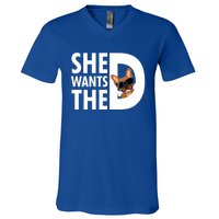 She Wants The D Dog Pug For Funny Joke Fans Meaningful Gift V-Neck T-Shirt