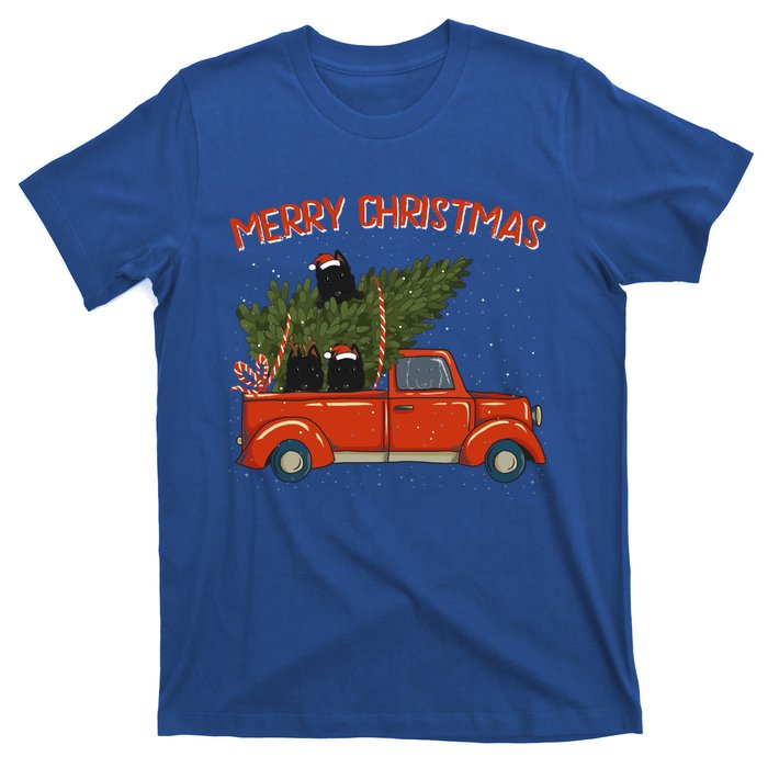 Schipperke Xmas Vintage Red Pickup Retro Truck Cute Gift T-Shirt