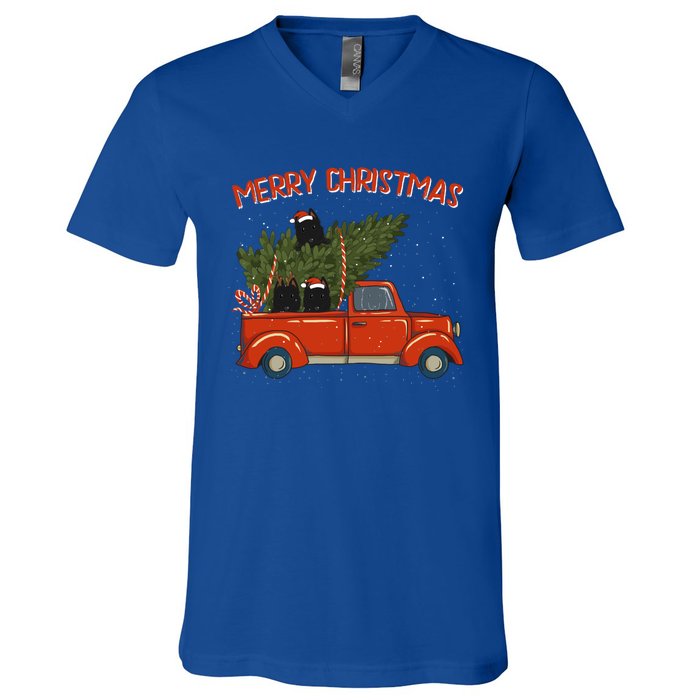 Schipperke Xmas Vintage Red Pickup Retro Truck Cute Gift V-Neck T-Shirt