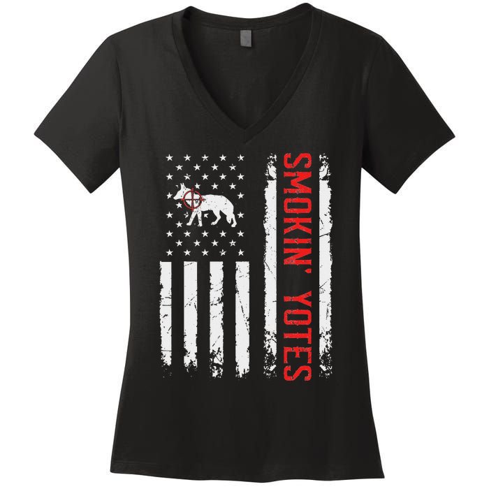 Smokin Yotes Vintage Us Flag Coyote Hunter Hunting Yotes Women's V-Neck T-Shirt