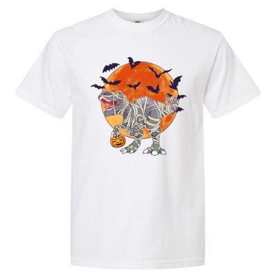 T-Rex Mummy Attack Spooky Halloween Garment-Dyed Heavyweight T-Shirt