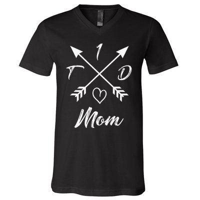 Type 1 Diabetic Mom T1D Diabetes Awareness Gifts For Wo V-Neck T-Shirt