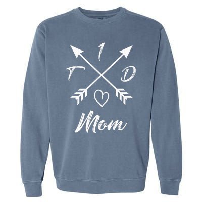 Type 1 Diabetic Mom T1D Diabetes Awareness Gifts For Wo Garment-Dyed Sweatshirt