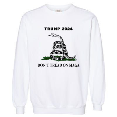 Trump 2024 DonT Tread On Maga Snake Rattlesnake On Grass Garment-Dyed Sweatshirt