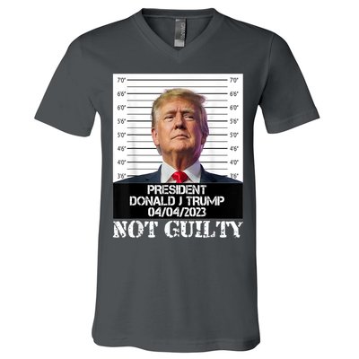 Trump 2024 Mugshot President Free Donald Trump Not Guilty V-Neck T-Shirt