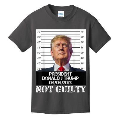 Trump 2024 Mugshot President Free Donald Trump Not Guilty Kids T-Shirt