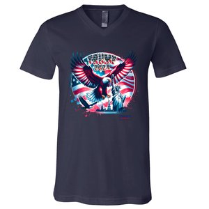 Trump 2024 Statue Of Liberty Eagle Freedom V-Neck T-Shirt