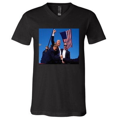 Trump 2024 Stay Strong Fist Pump Rally Secret Service Flag V-Neck T-Shirt