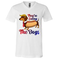 They Are Eating The Dogs Meme Dachshund Donald Trump Debate V-Neck T-Shirt