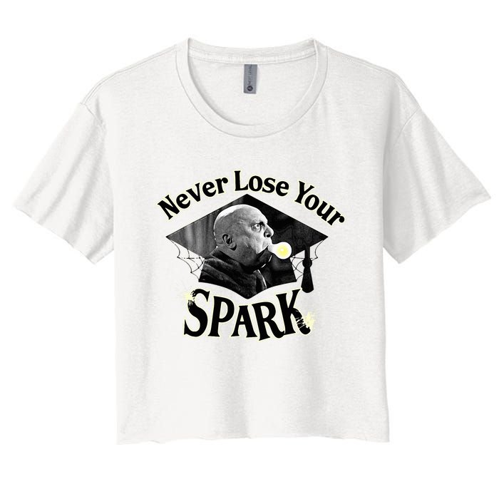 The Addams Family Tv Series – Uncle Fester Graduation Spark Women's Crop Top Tee