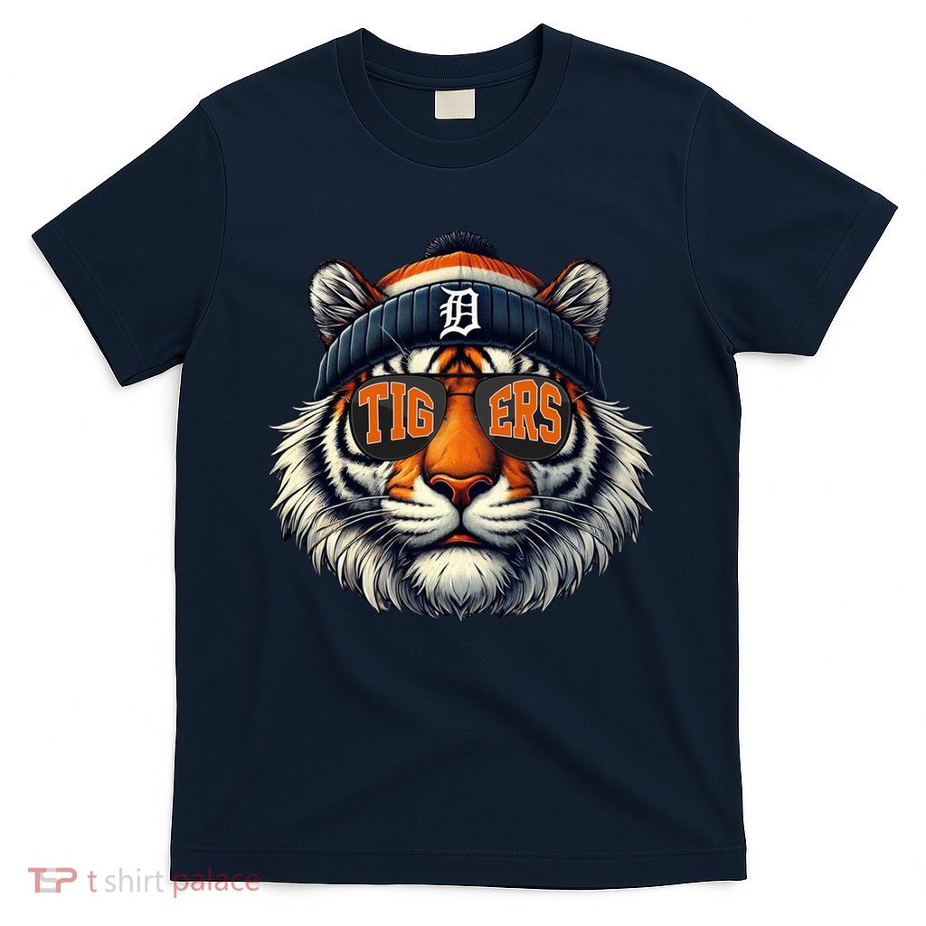 Tigers Apparel Fan Illustration T-Shirt
