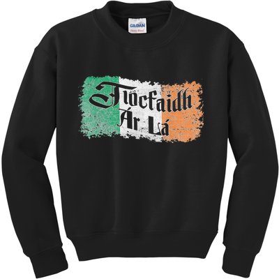 Tiocfaidh Ar La - Vintage Ireland Irish Flag Kids Sweatshirt