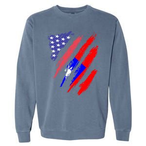 Taiwanese American Patriot Grown Heart Flag Stripes Gift Garment-Dyed Sweatshirt