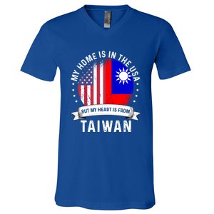 Taiwanese American Patriot Grown Proud Home Usa Flags Gift V-Neck T-Shirt