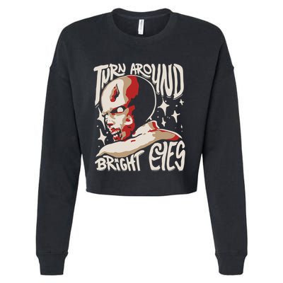Turn Around Resident Bright Eyes Cropped Pullover Crew