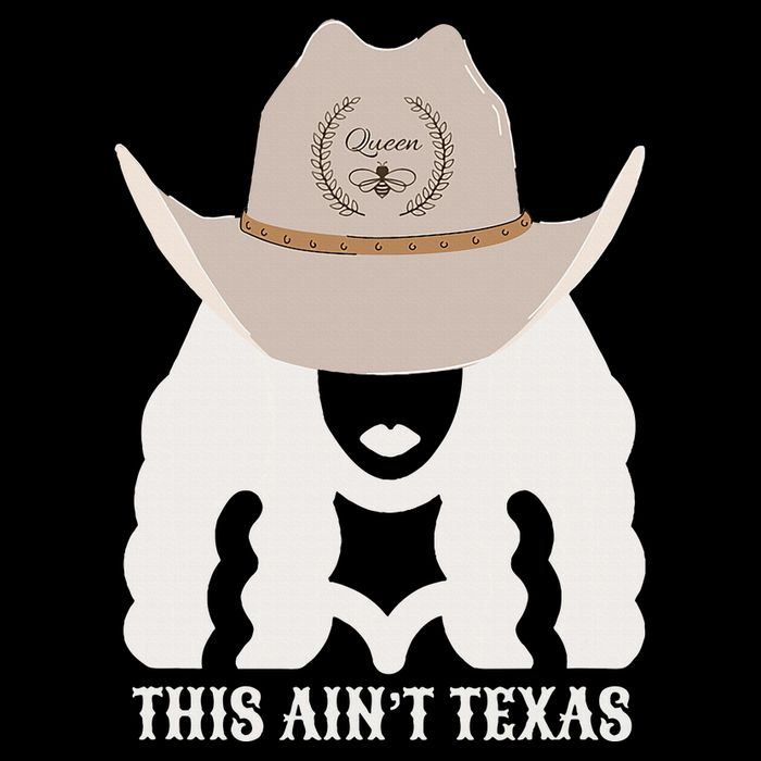 This Ain’T Texas Cowgirl Queen Bee Silhouette Texas Holdem Tall T-Shirt