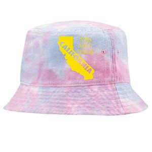 This ain't Texas CALIFORNIA Cali Vibes meme funny Tie-Dyed Bucket Hat