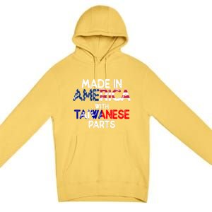 Taiwanese American With Flags Distressed Meaningful Gift Premium Pullover Hoodie