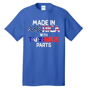 Taiwanese American With Flags Distressed Meaningful Gift Tall T-Shirt