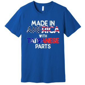 Taiwanese American With Flags Distressed Meaningful Gift Premium T-Shirt