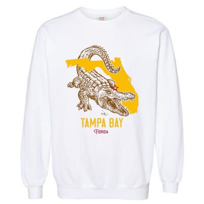 Tampa Bay Florida Fl Aligator Vacation Surf Sunset Garment-Dyed Sweatshirt