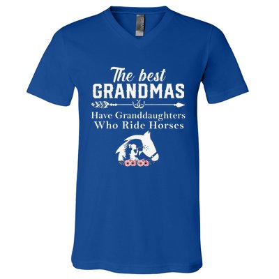 The Best Grandmas Who Have Granddaughters Ride Horse V-Neck T-Shirt