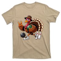 Turkey Bowling Thanksgiving Turkey Playing Bowling Turkey T-Shirt