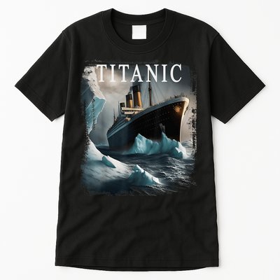 Titanic Boat Vintage Cruise Ship Sailing in 1912 hit Iceberg Tall T-Shirt