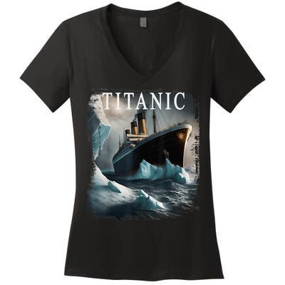 Titanic Boat Vintage Cruise Ship Sailing in 1912 hit Iceberg Women's V-Neck T-Shirt
