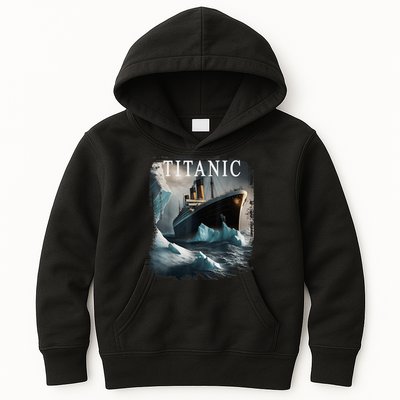 Titanic Boat Vintage Cruise Ship Sailing in 1912 hit Iceberg Kids Hoodie