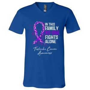 Testicular Cancer Awareness This Family No One Fights Alone Gift V-Neck T-Shirt