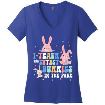 Teach Cutest Bunnies Easter Preschool Kindergarten Teacher Gift Women's V-Neck T-Shirt