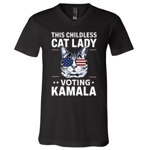 This Childless Cat Lady Is Voting Kamalaharris 2024 V-Neck T-Shirt