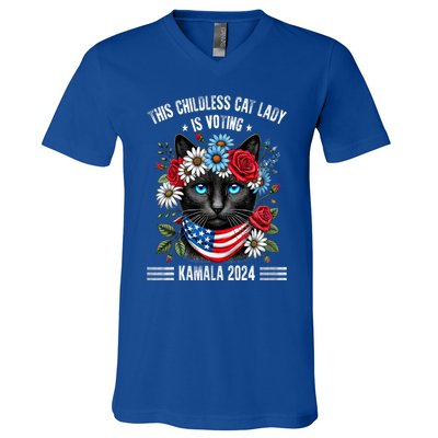 This Childless Cat Lady Ladies Is Voting Kamala 2024 V-Neck T-Shirt