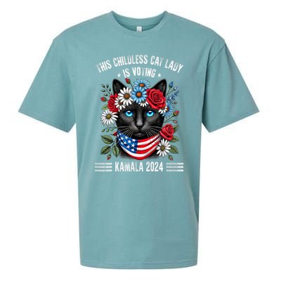 This Childless Cat Lady Ladies Is Voting Kamala 2024 Sueded Cloud Jersey T-Shirt